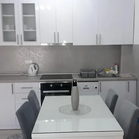 Renome Apartment